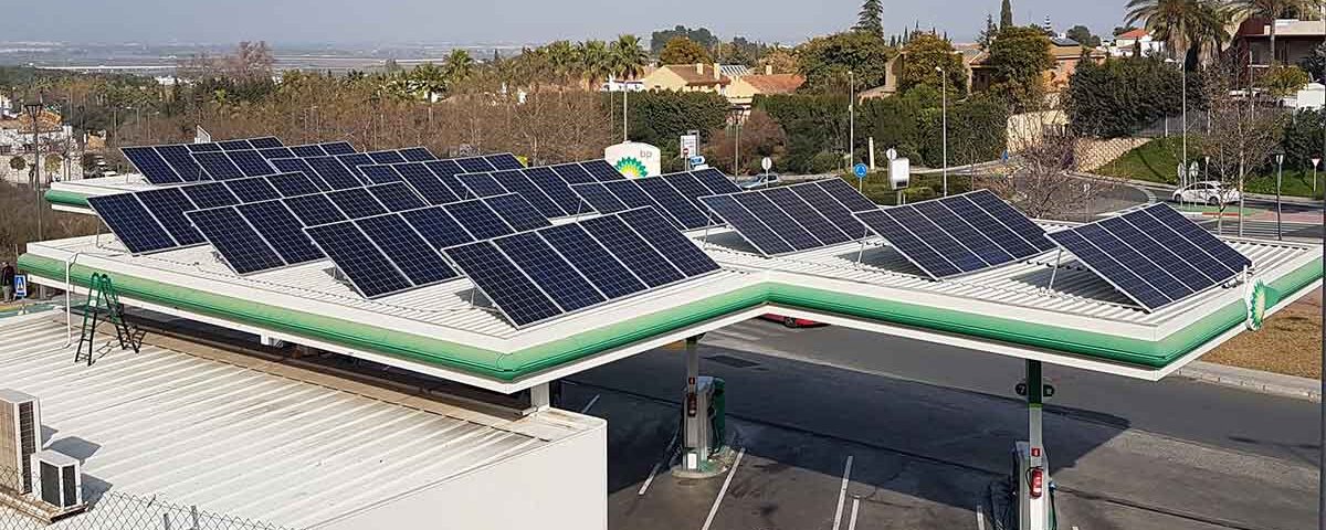 placas solares estacion de servicio bencir sevilla