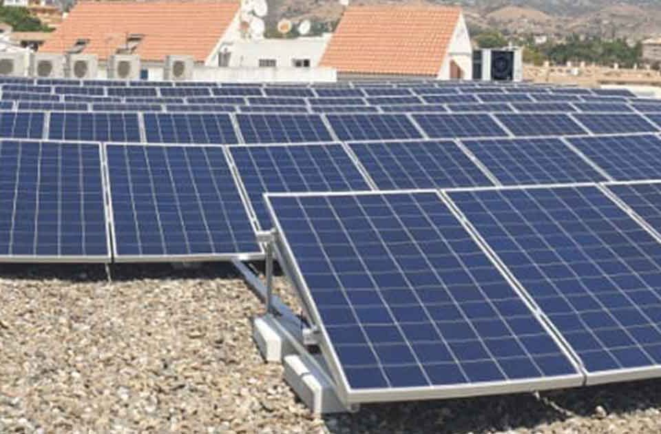 autoconsumo solar muebles benitez fuengirola malaga