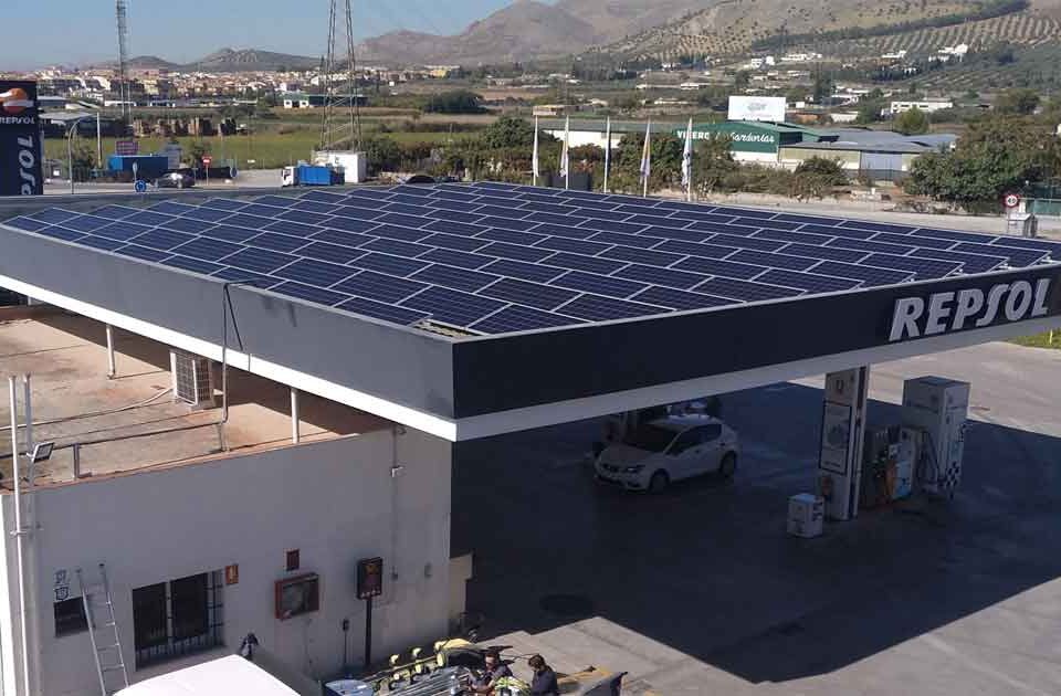 instalacion placas solares combustibles ferrer albolote granada