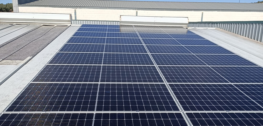 Instalación paneles solares Hermaluc