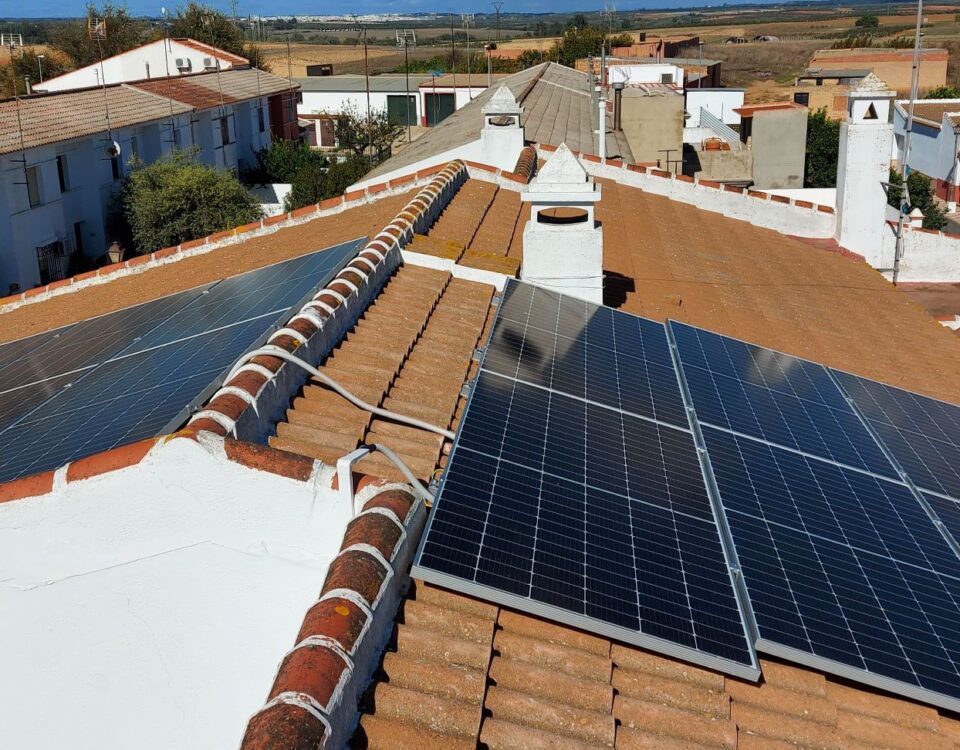 Instalación autoconsumo solar directo Almonte