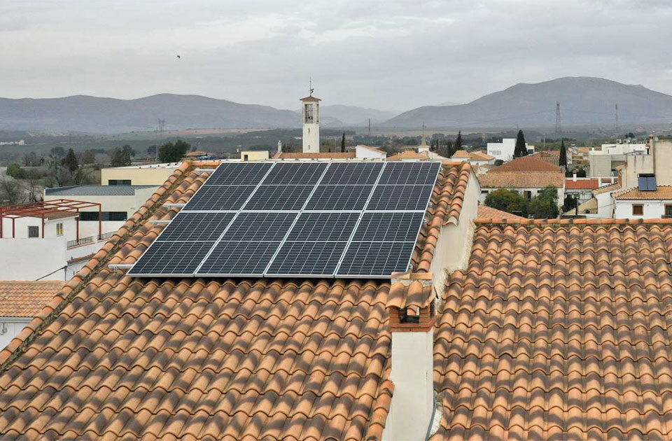 placas solares autoconsumo vivienda albolote granada