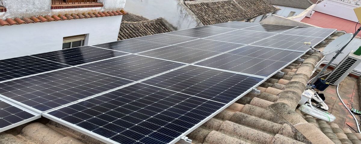 paneles solares autoconsumo vivienda la rambla cordoba