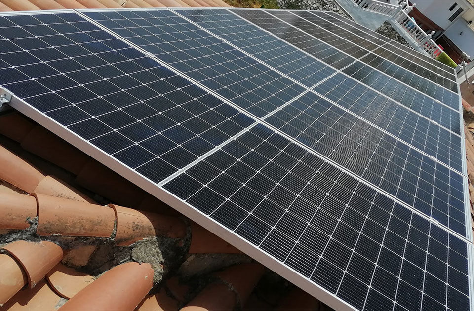 instalacion paneles solares fuengirola malaga