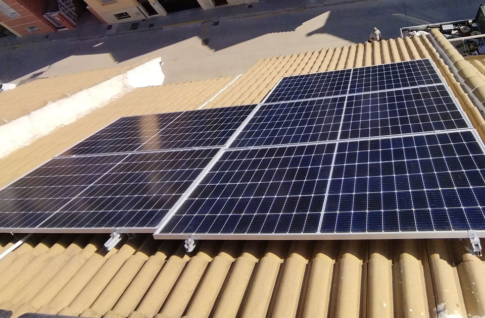 instalacion placas solares vivienda lucena
