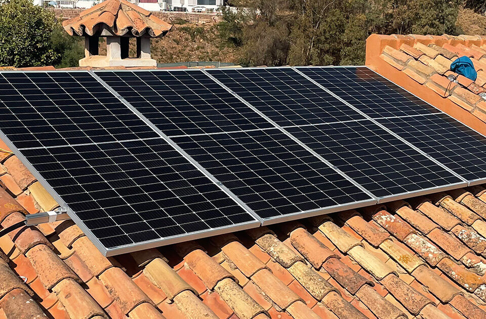 instalacion placas solares vivienda malaga