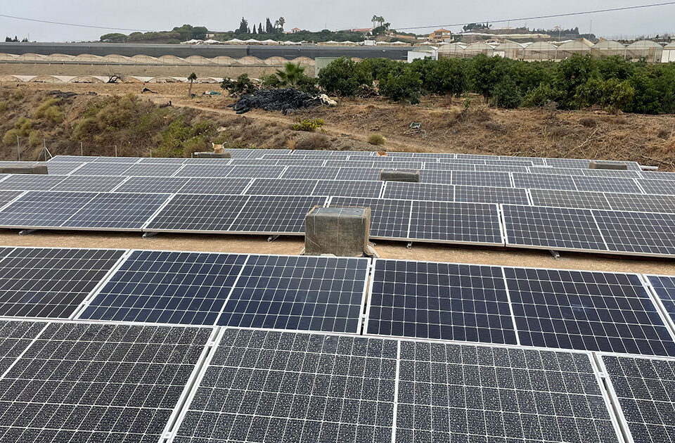 instalacion paneles solares brokaw españa malaga