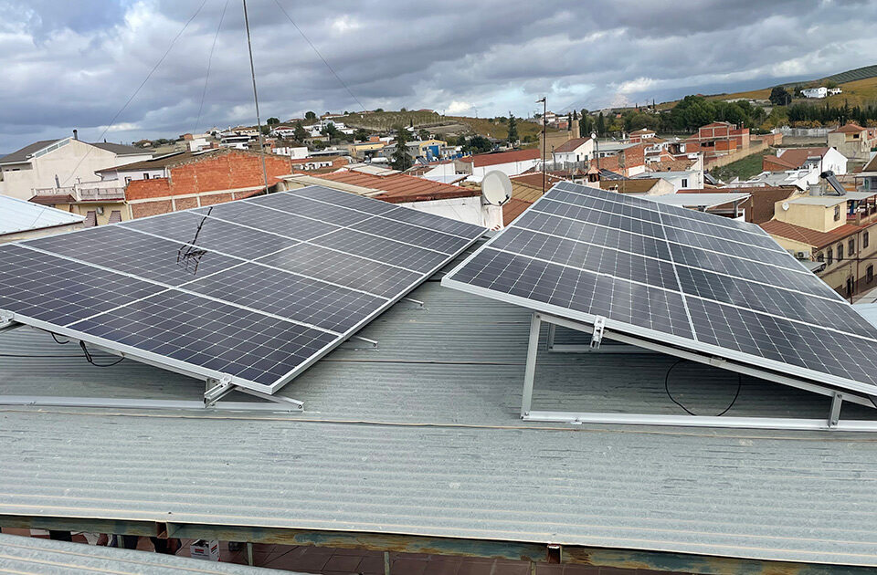 instalacion placas solares vivienda moriles cordoba