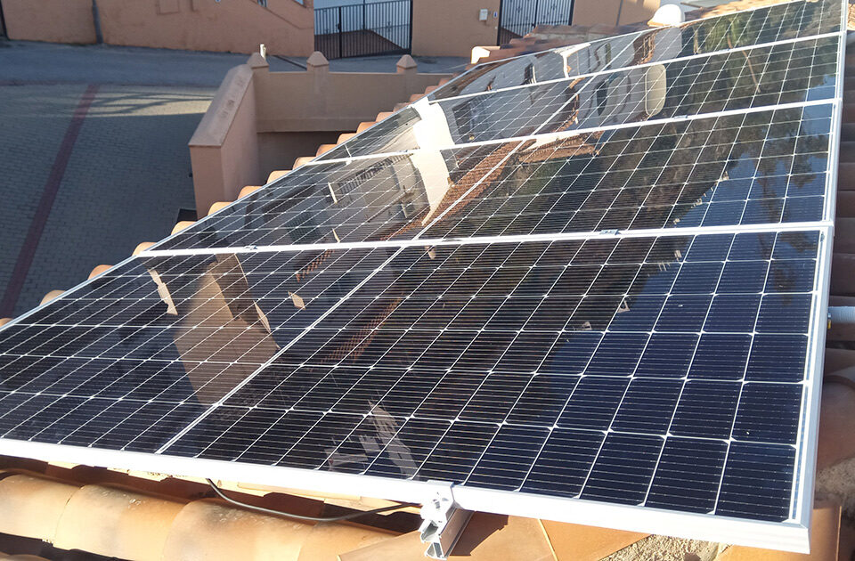 instalacion placas solares vivienda particular almuñecar granada