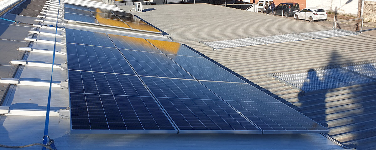 instalacion placas solares huerta el galeon lucena cordoba