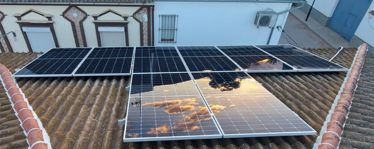 instalacion paneles solares palenciana cordoba