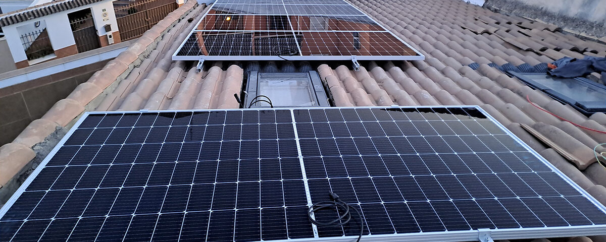 instalacion paneles solares vivienda lucena